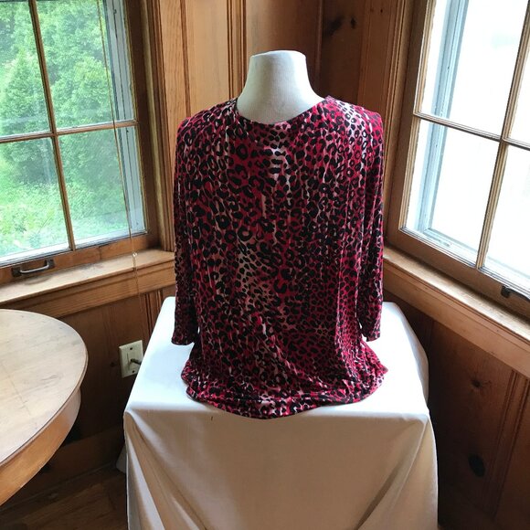 DANA BUCHMAN red leopard print top, size 1X. - Picture 3 of 6